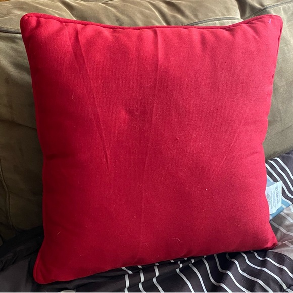 NWOT Arlee Home Fashions CHRISTMAS CAT - RED Pillow Decoration - Picture 6 of 6